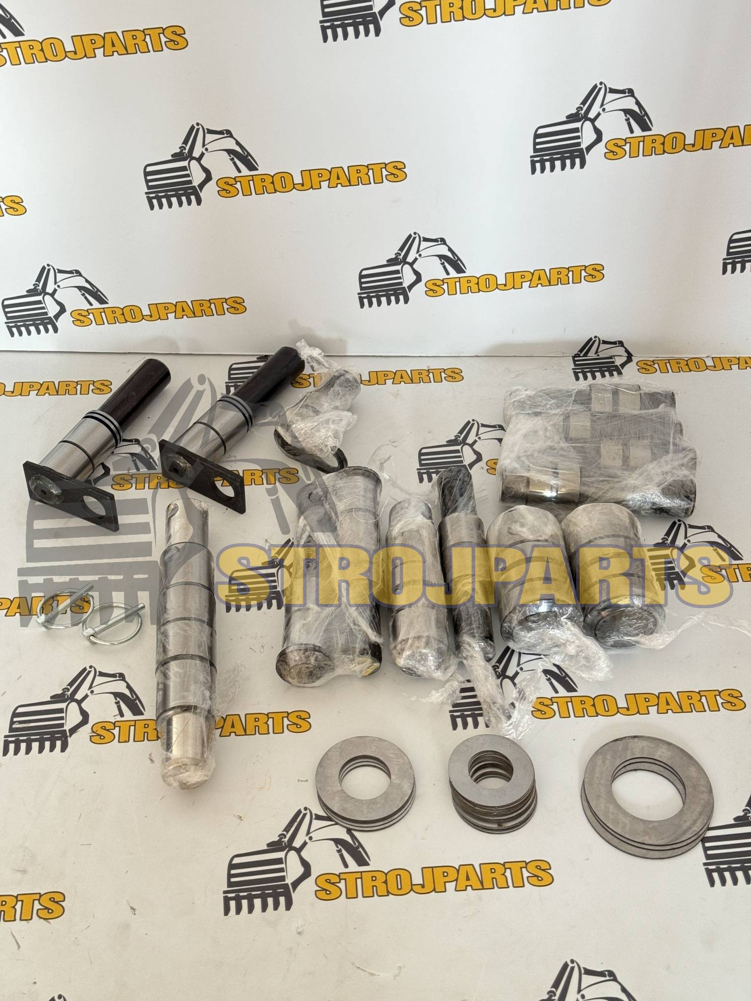 SET ČEPŮ A POUZDER Kubota KX41-3V