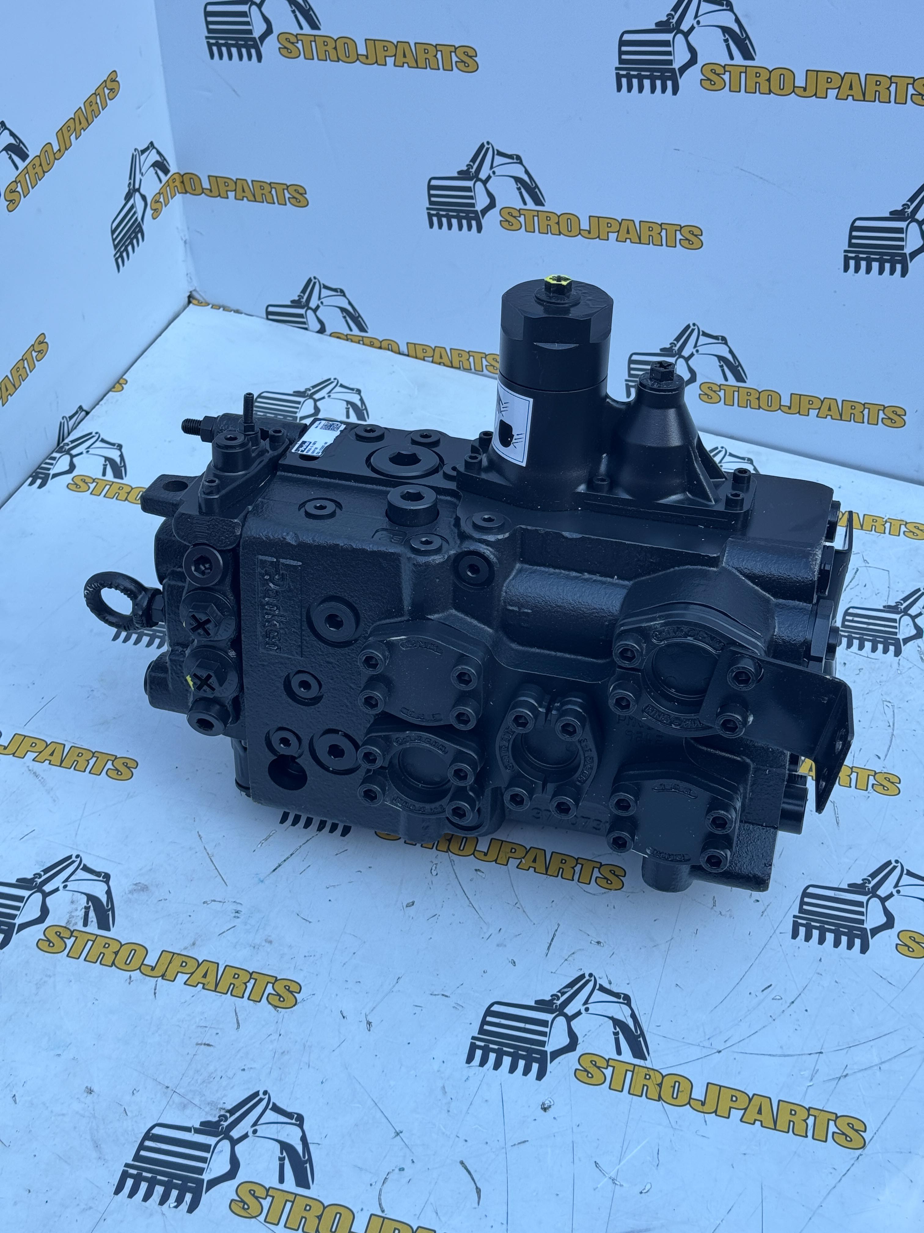 Rozvaděč hydrauliky M250LS-3-3307A – 332/V1133