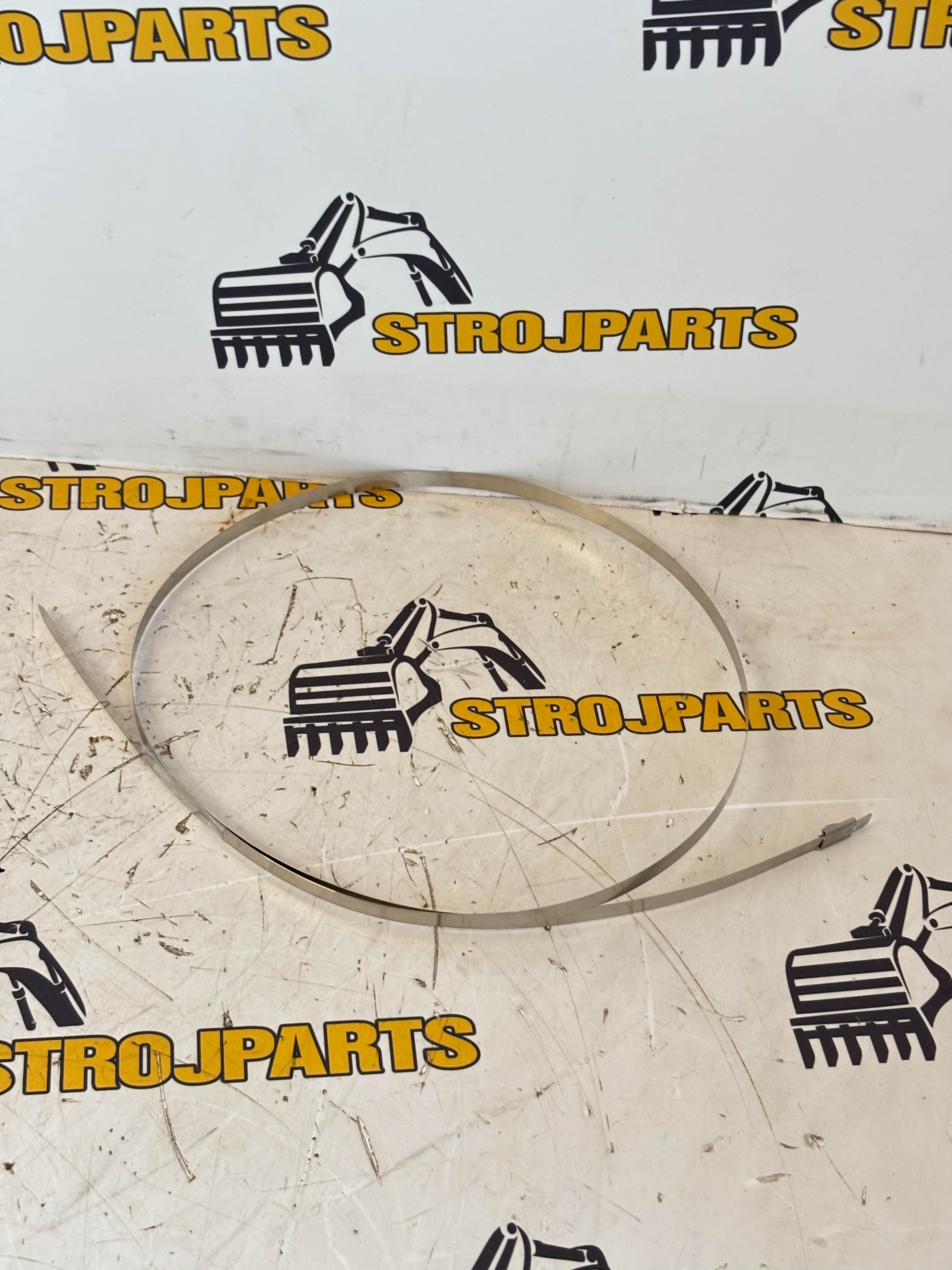 KOVOVÝ STAHOVACÍ SPONA 42N0211830 KOMATSU