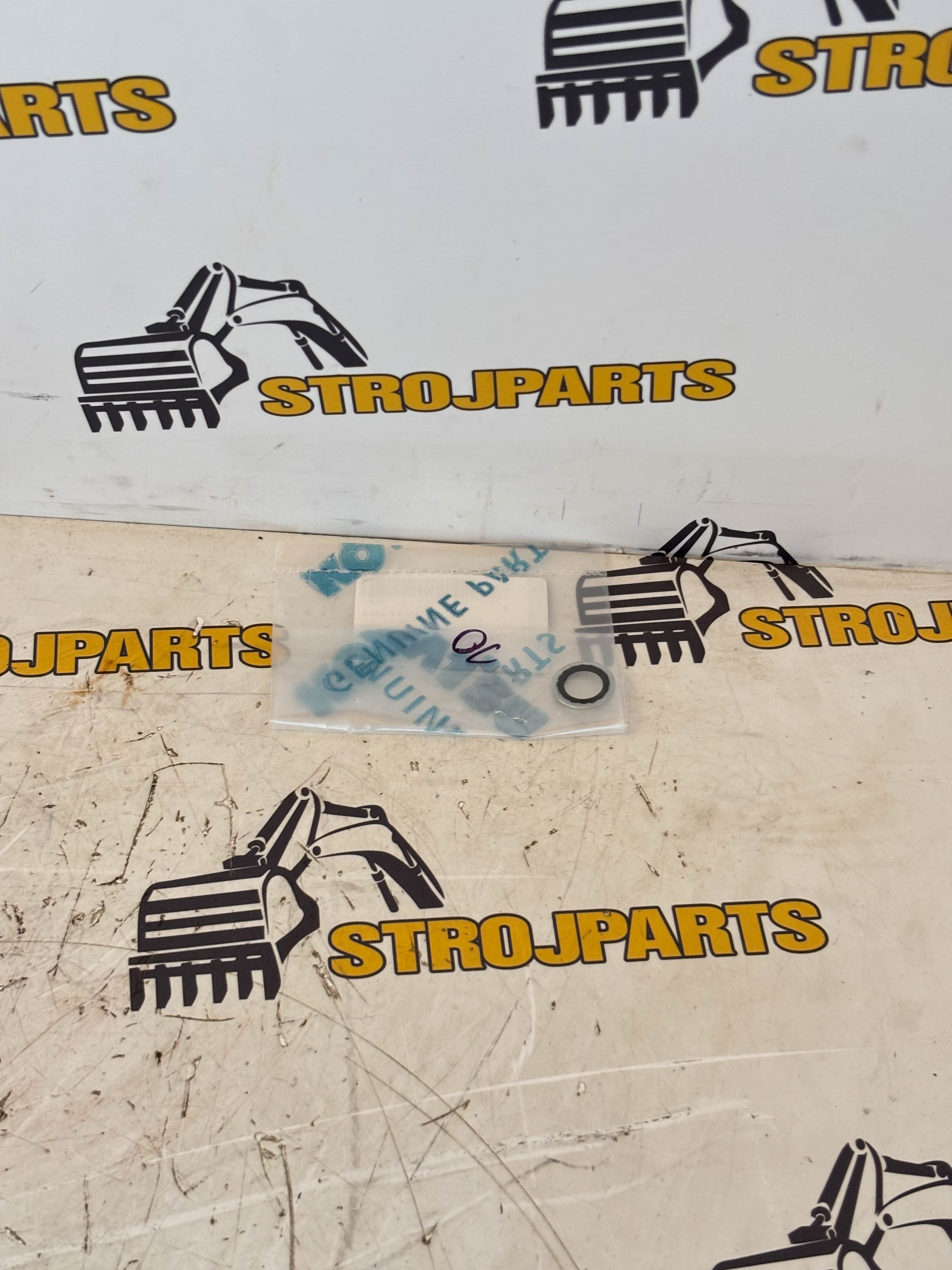 TĚSNĚNÍ PALIVOVÉHO POTRUBÍ 6731745910 KOMATSU