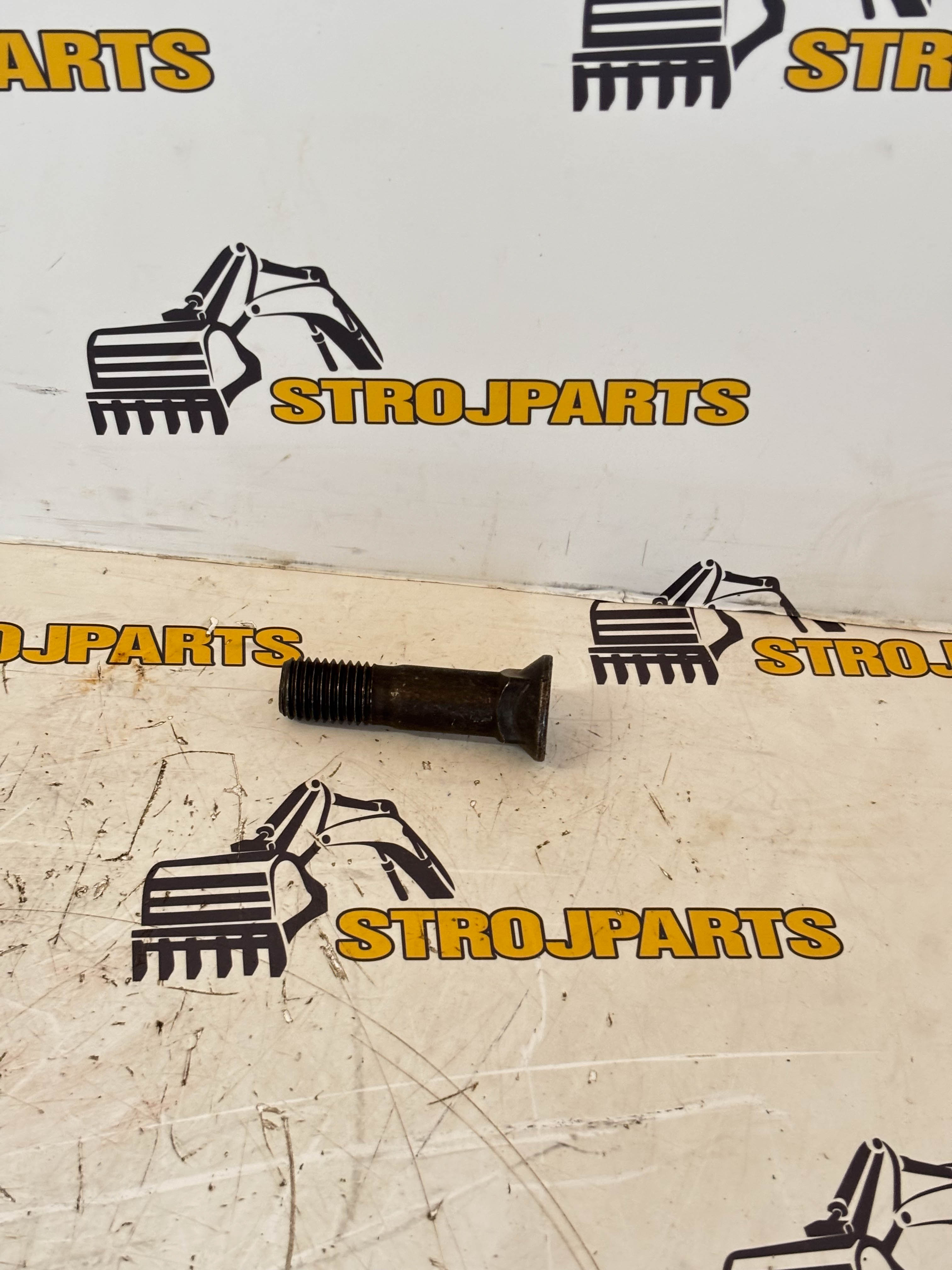 ŠROUB ZAJIŠTĚNÍ ZUBU 02090-11490 KOMATSU