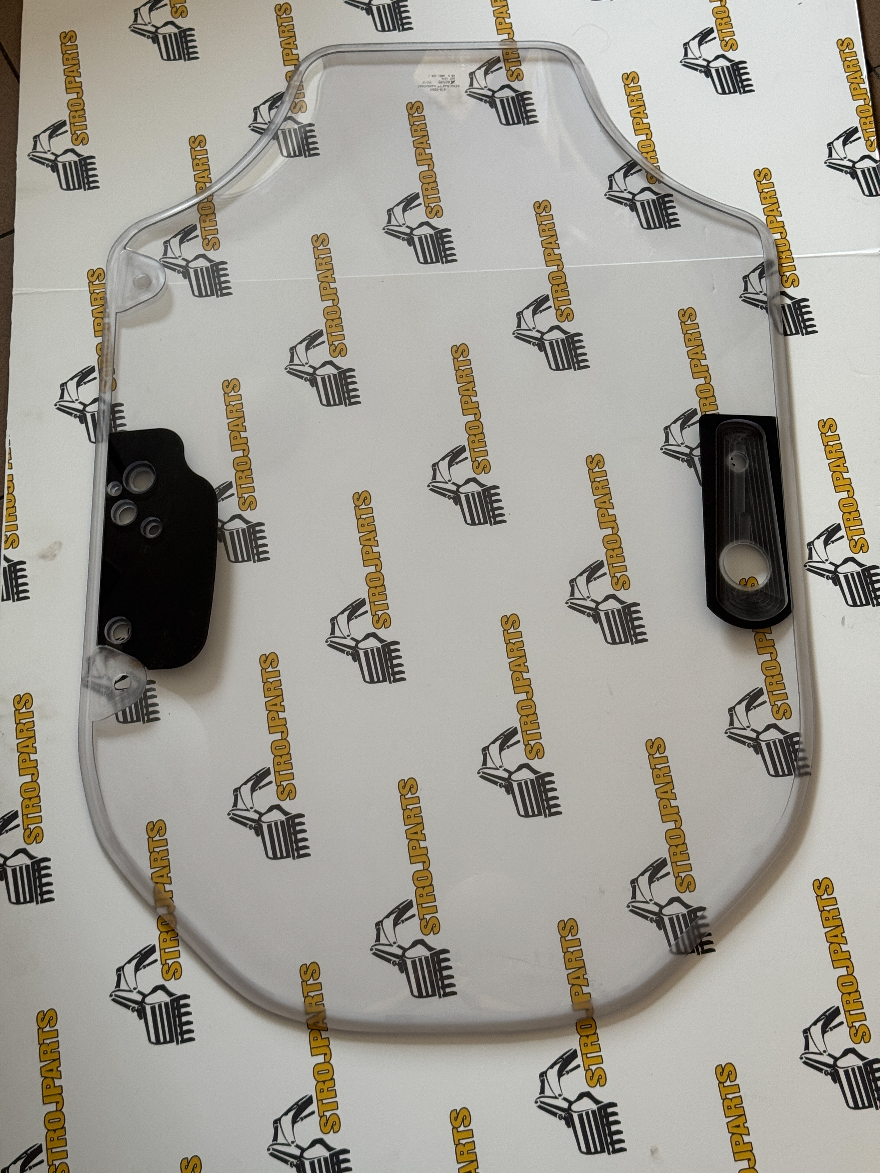 SKLO ČELNÍ POLYKARBONÁT