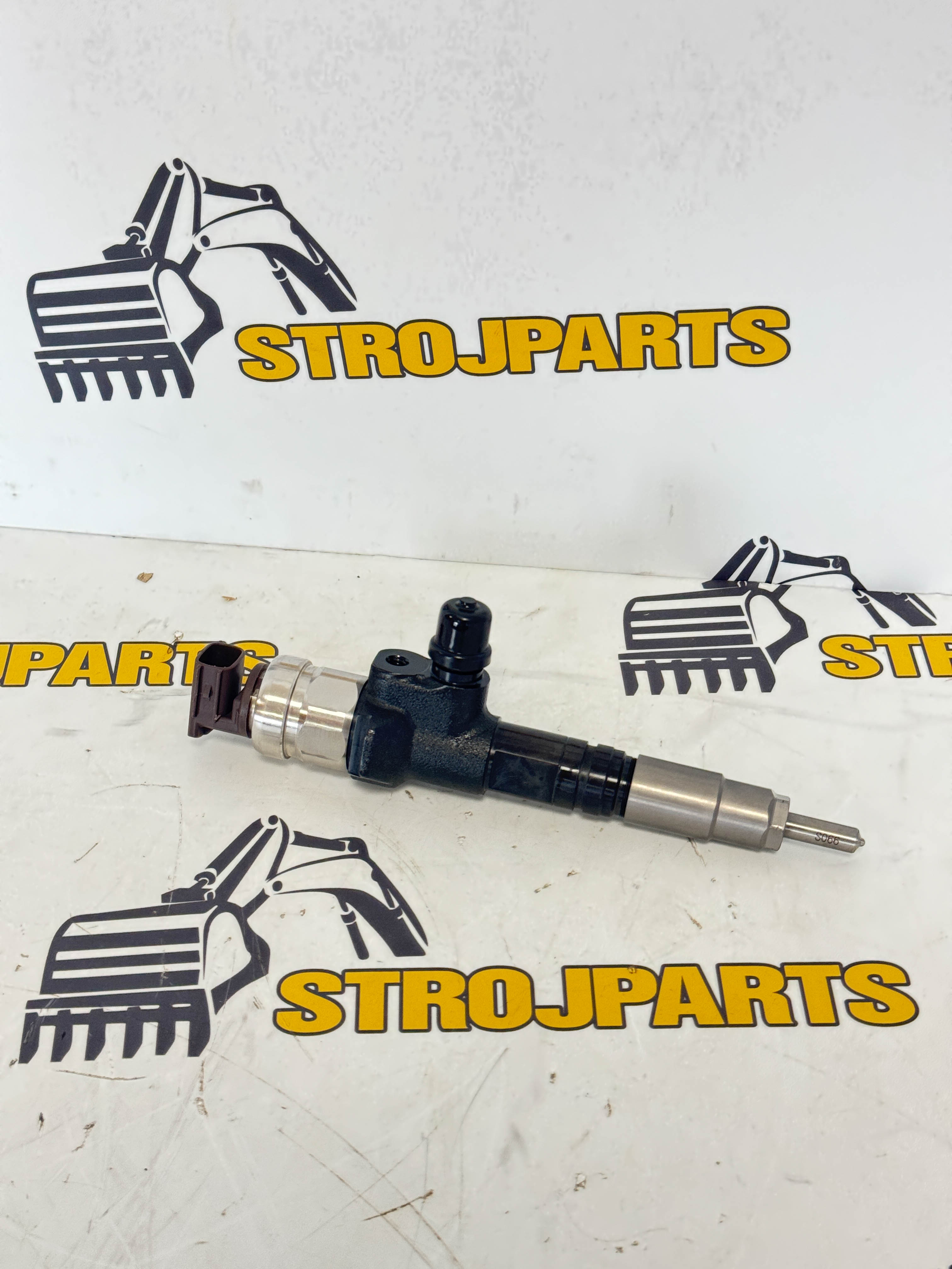 VYSOKOTLAKÝ VSTŘIKOVAČ