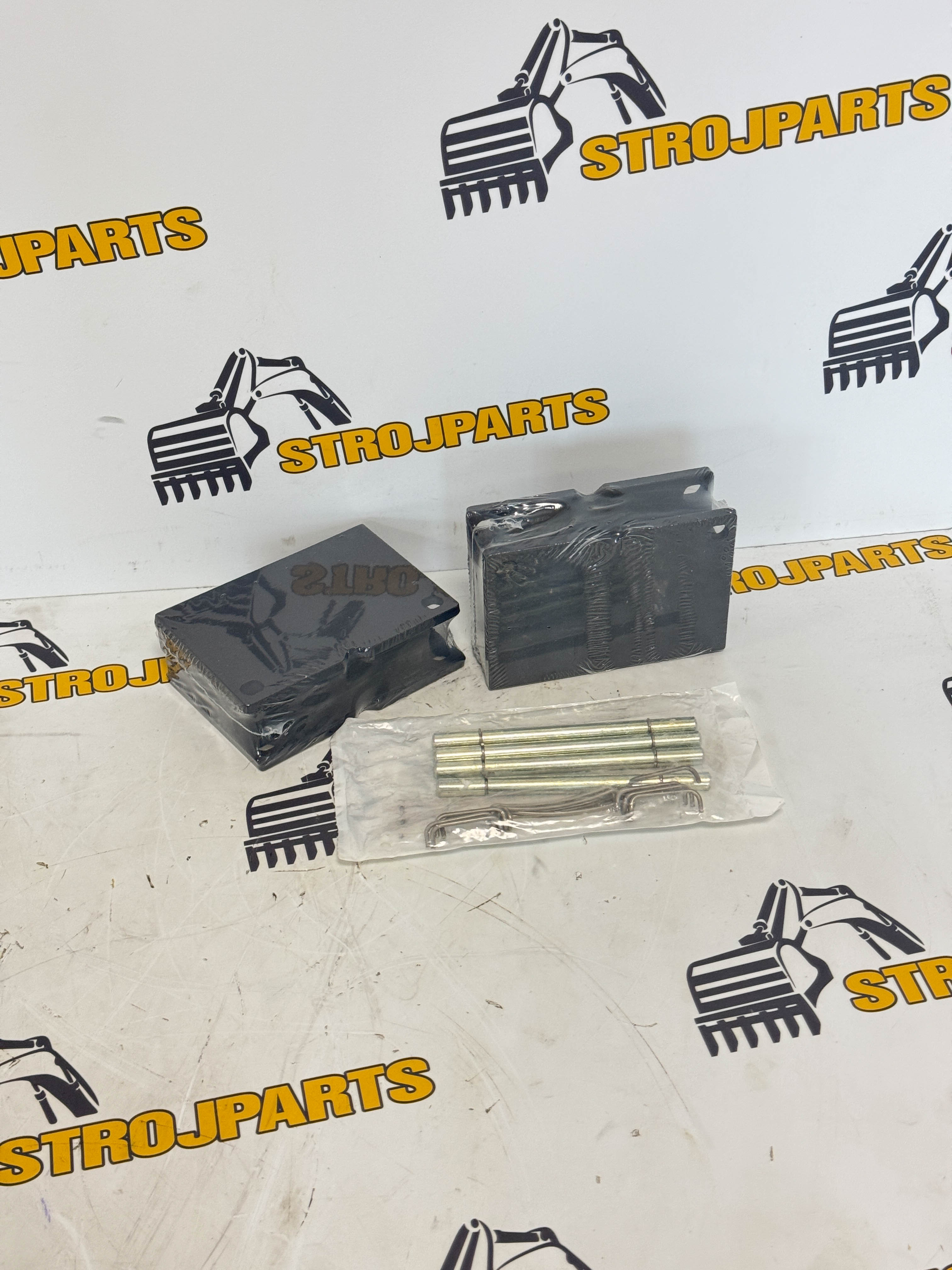 SADA BRZDOVÉHO OBLOŽENÍ FASTRAC