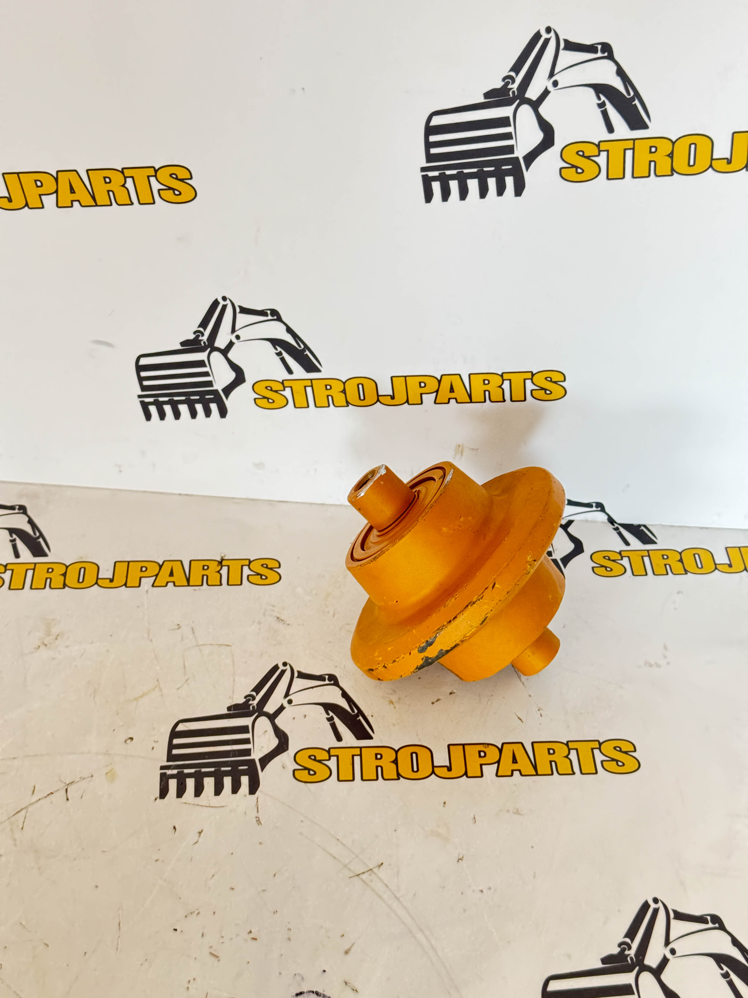 ROLNA SPODNÍ VODÍCÍ