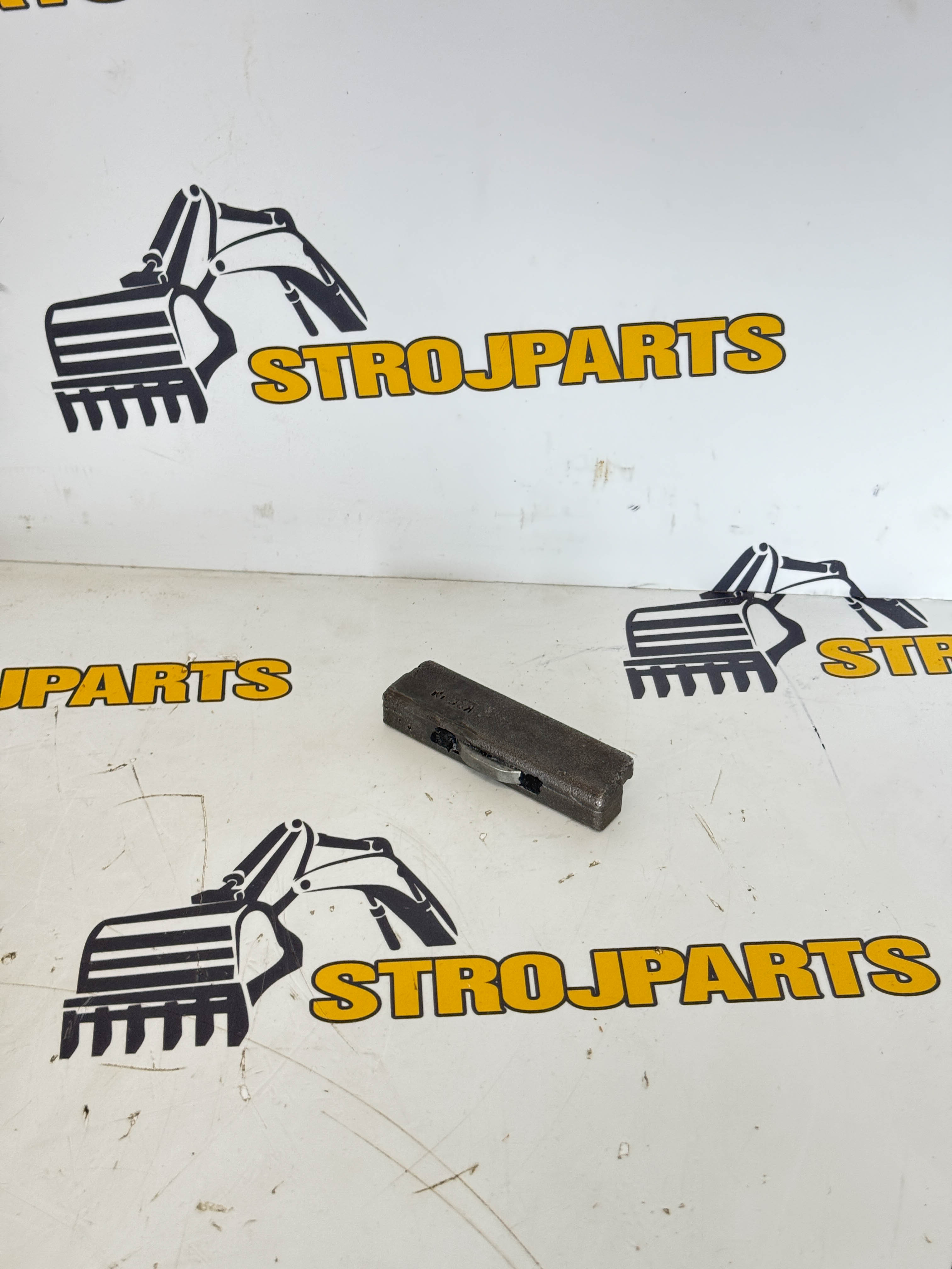 POJISTKA ZUBU V29SYL