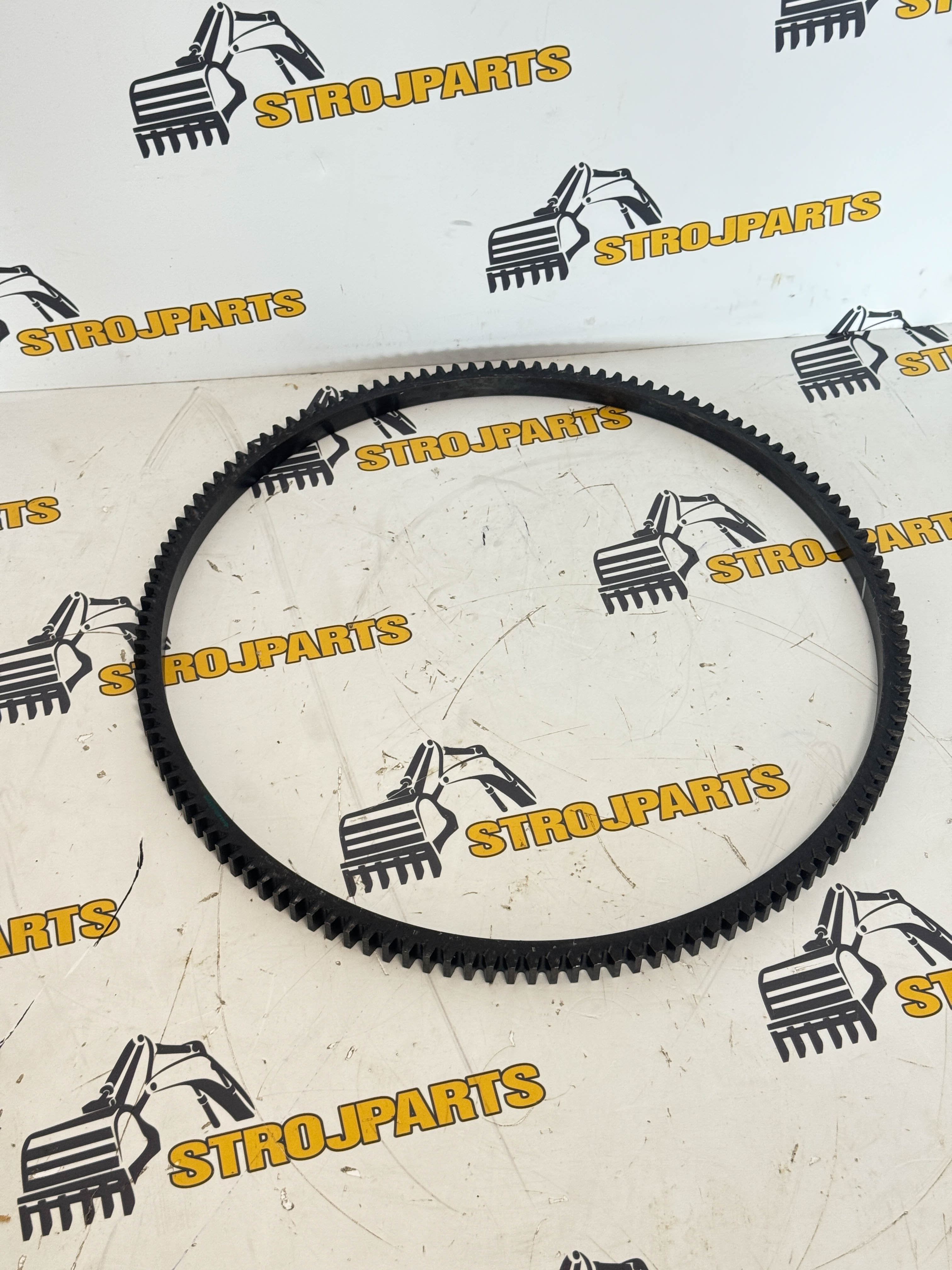 VĚNEC SETRVAČNÍKU