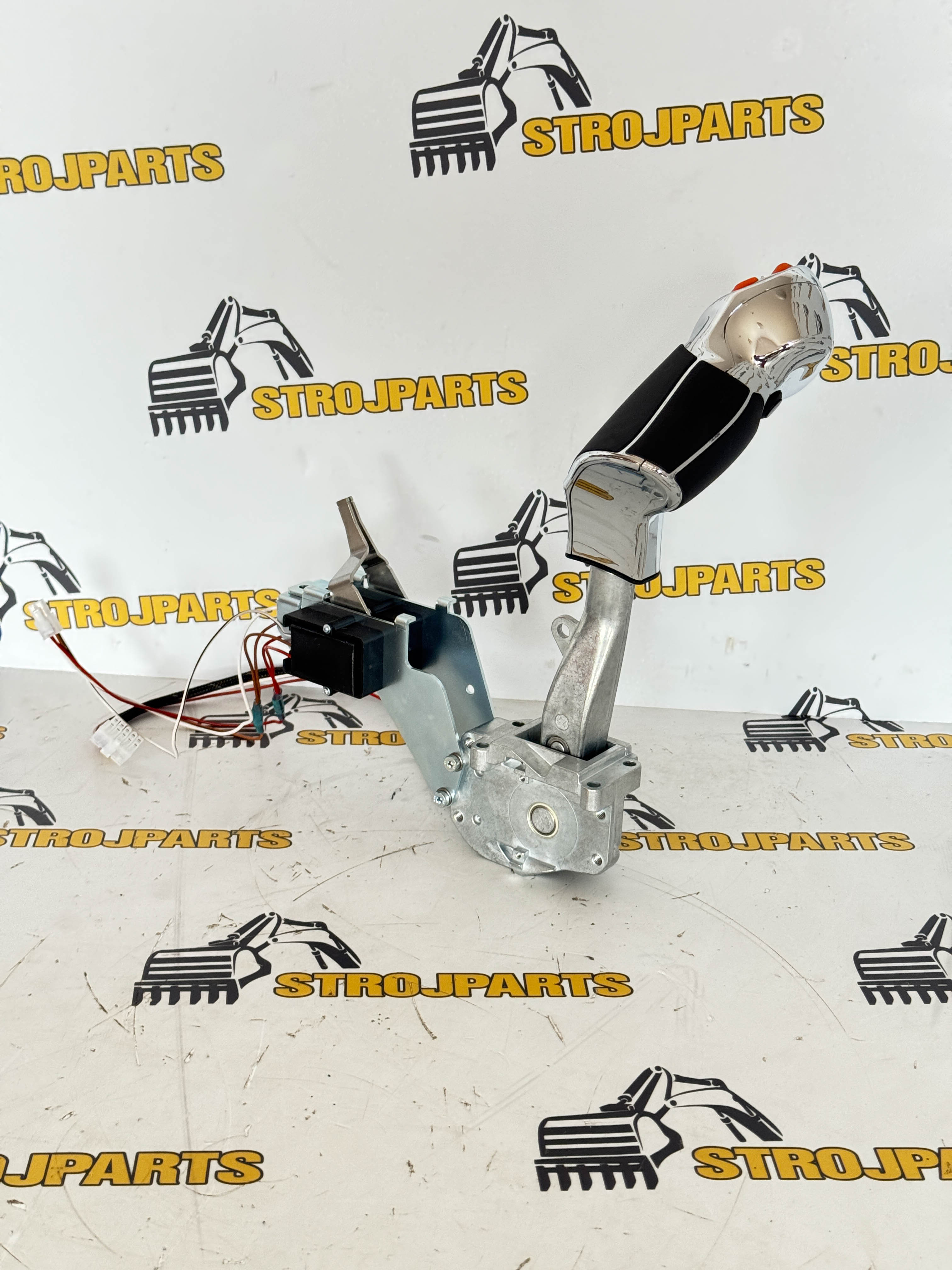 MULTIFUNKČNÍ JOYSTICKOVÁ PÁKA