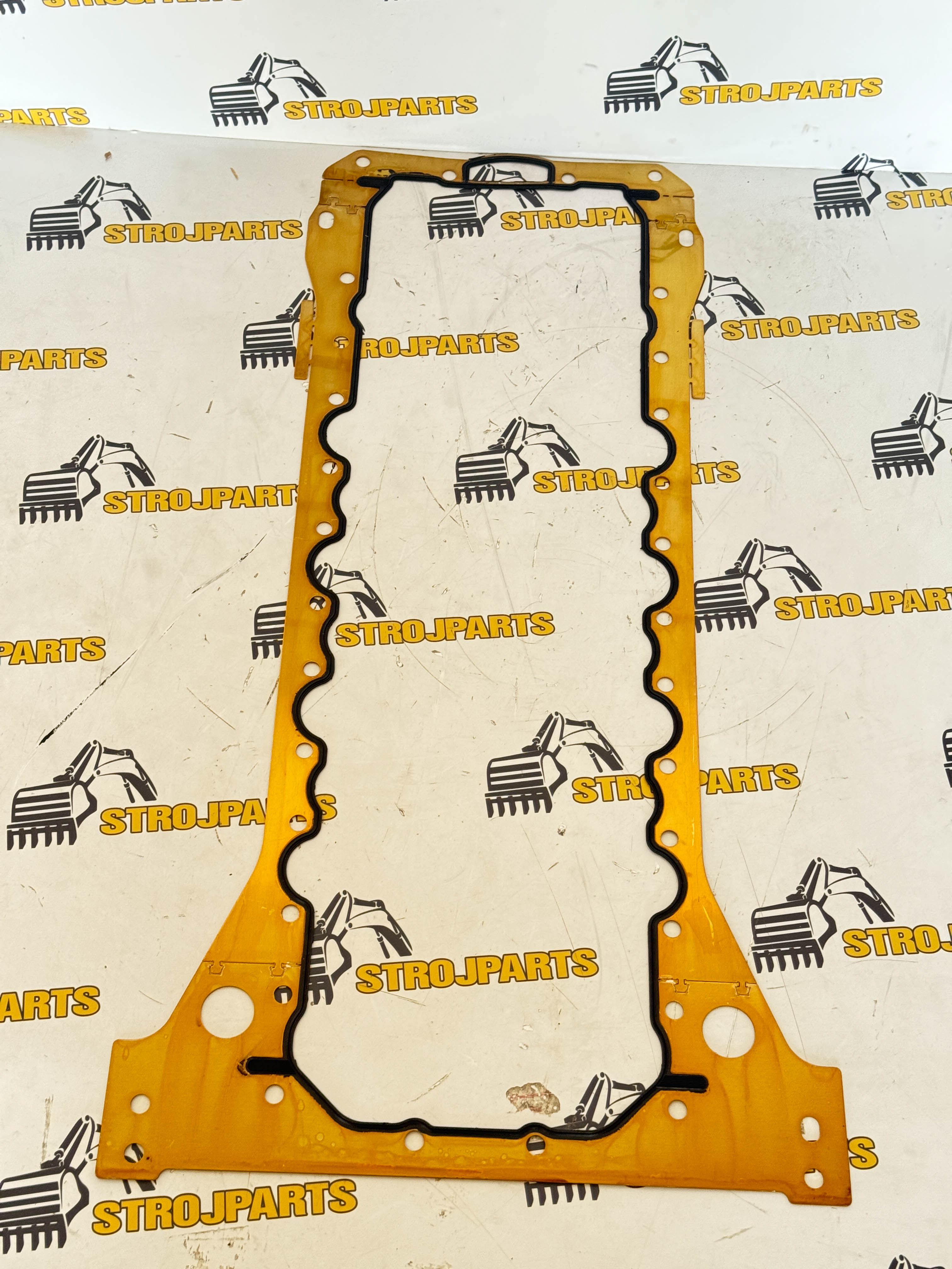 TĚSNĚNÍ OLEJOVÉ VANY