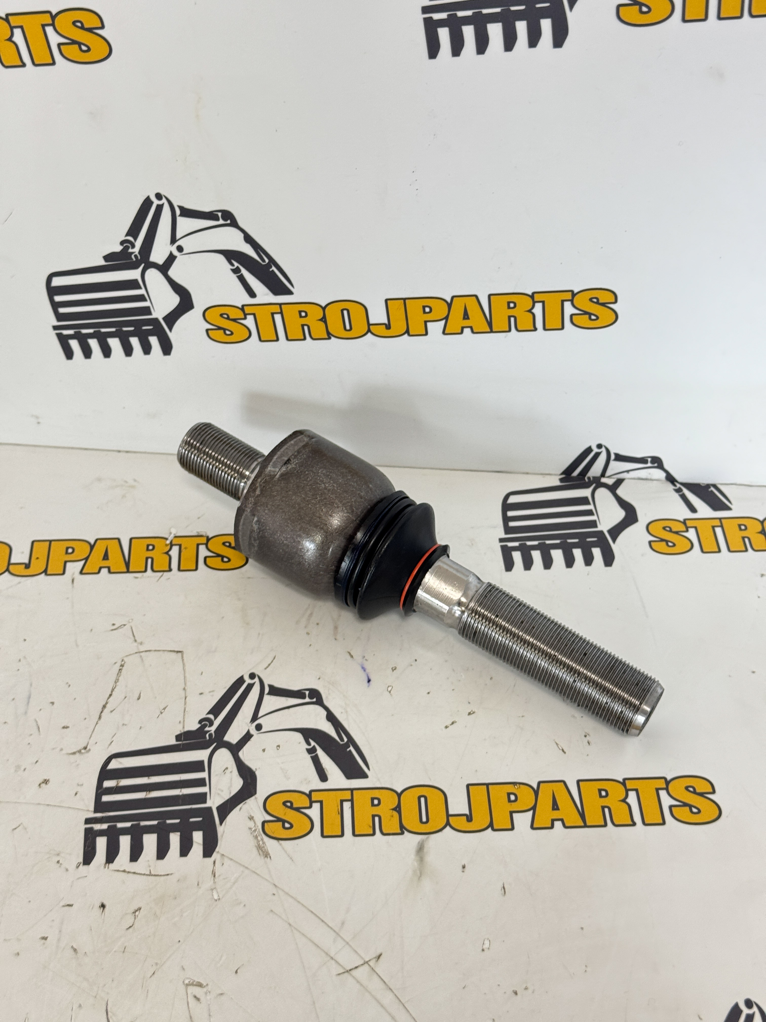 AXIÁLNÍ ČEP ŘÍZENÍ