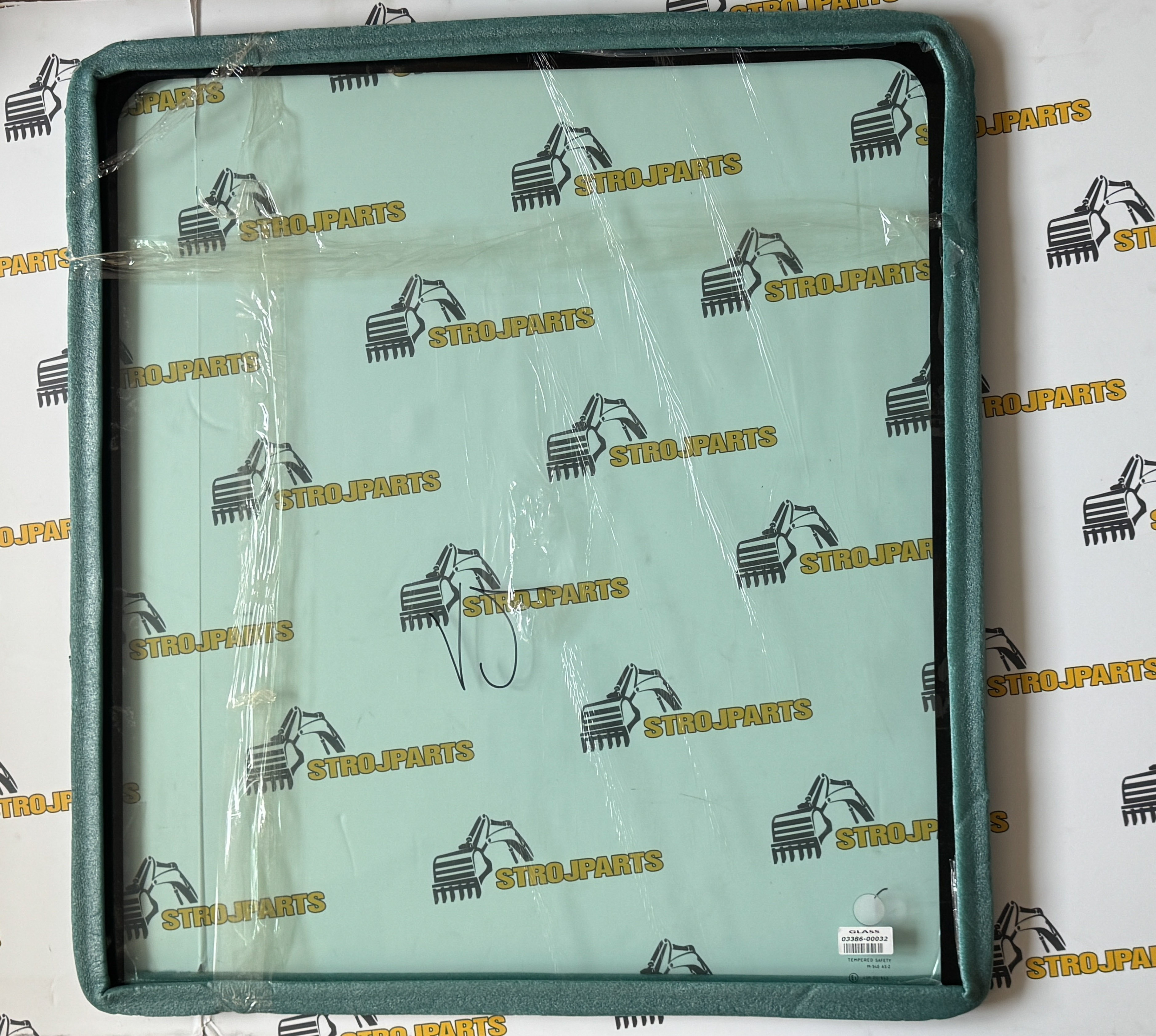 SKLO ČELNÍ HORNÍ TAKEUCHI