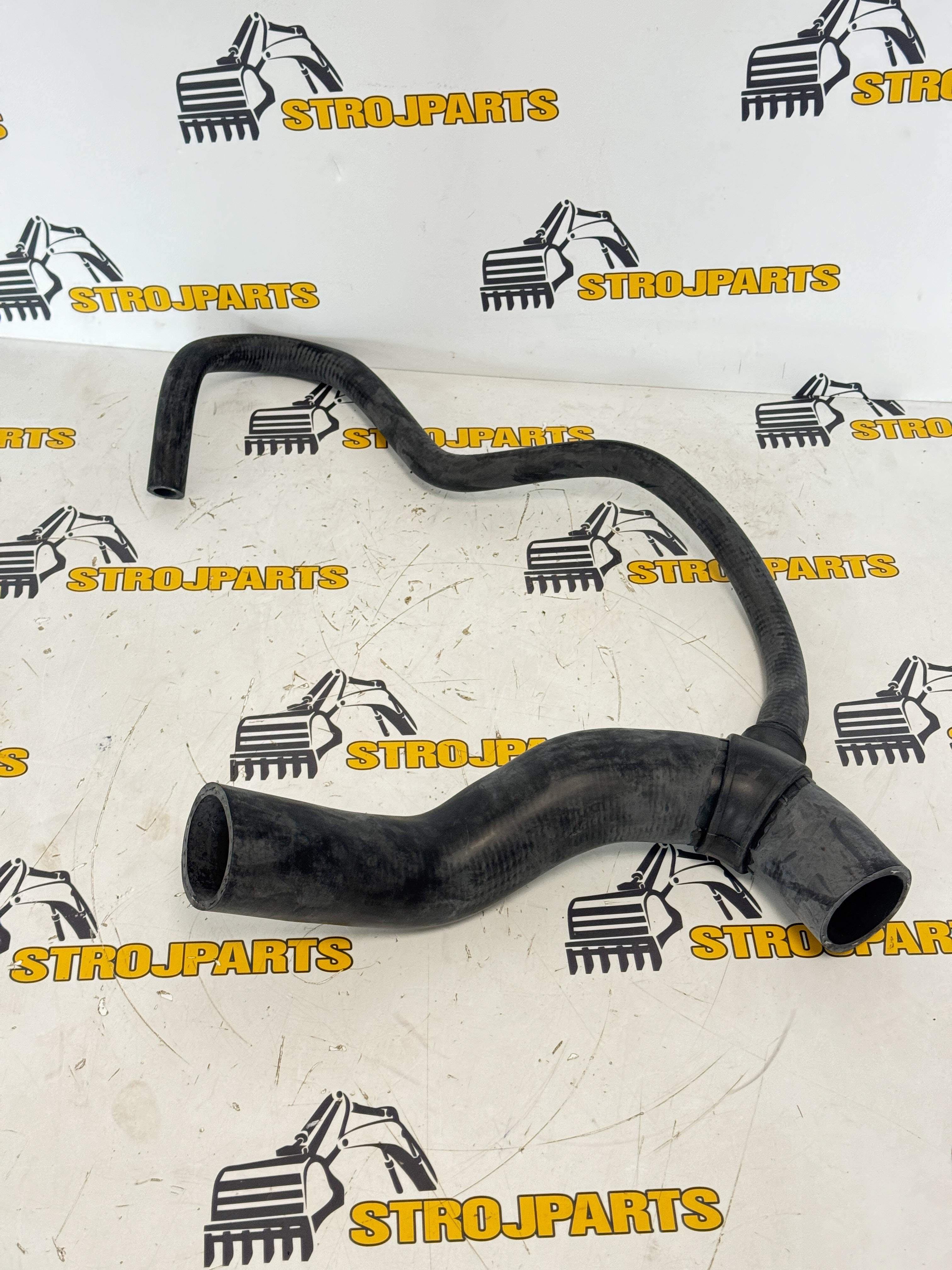 HORNÍ HADICE CHLADIČE