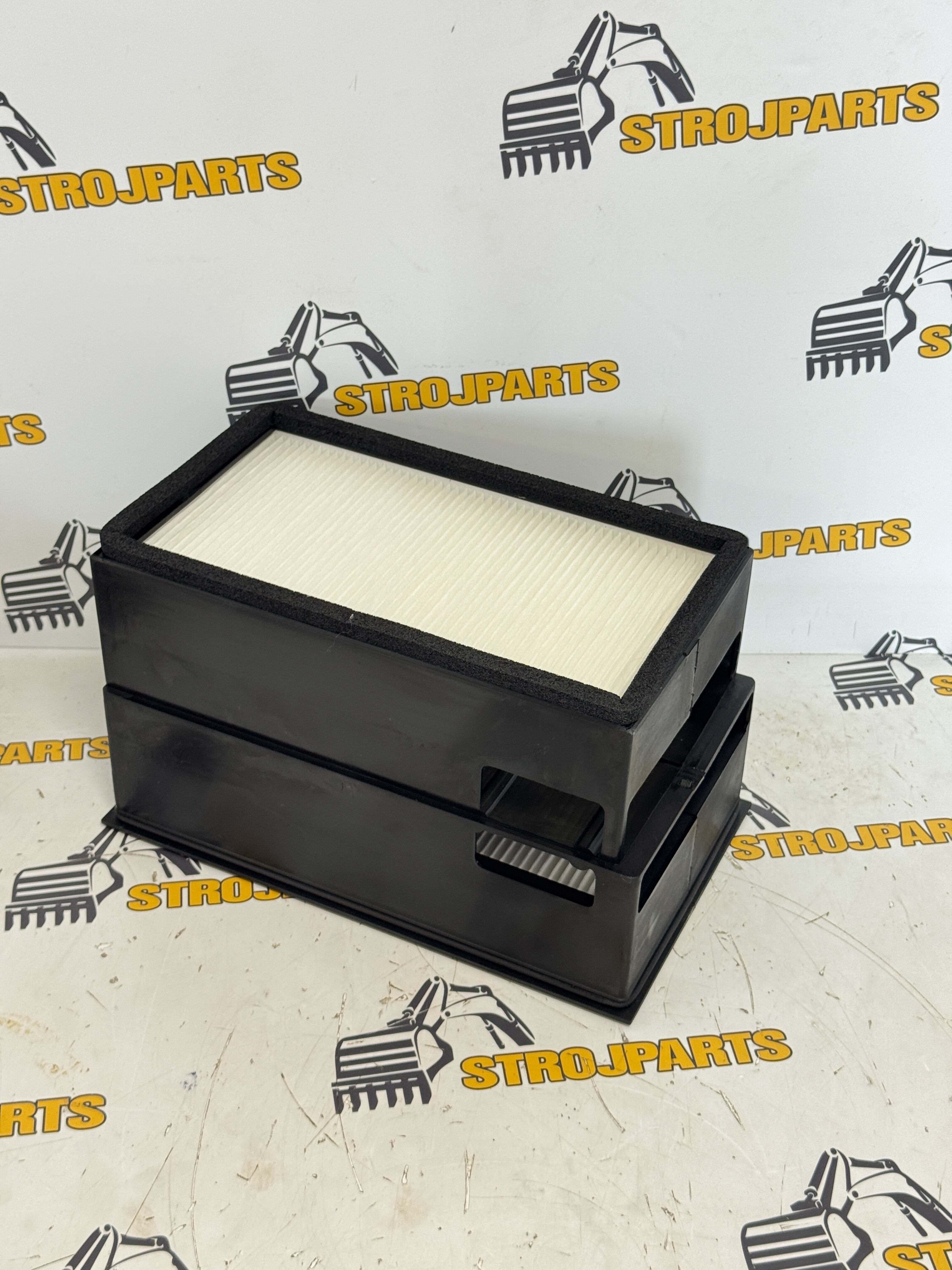 KABINOVÝ FILTR LIEBHERR 10816500