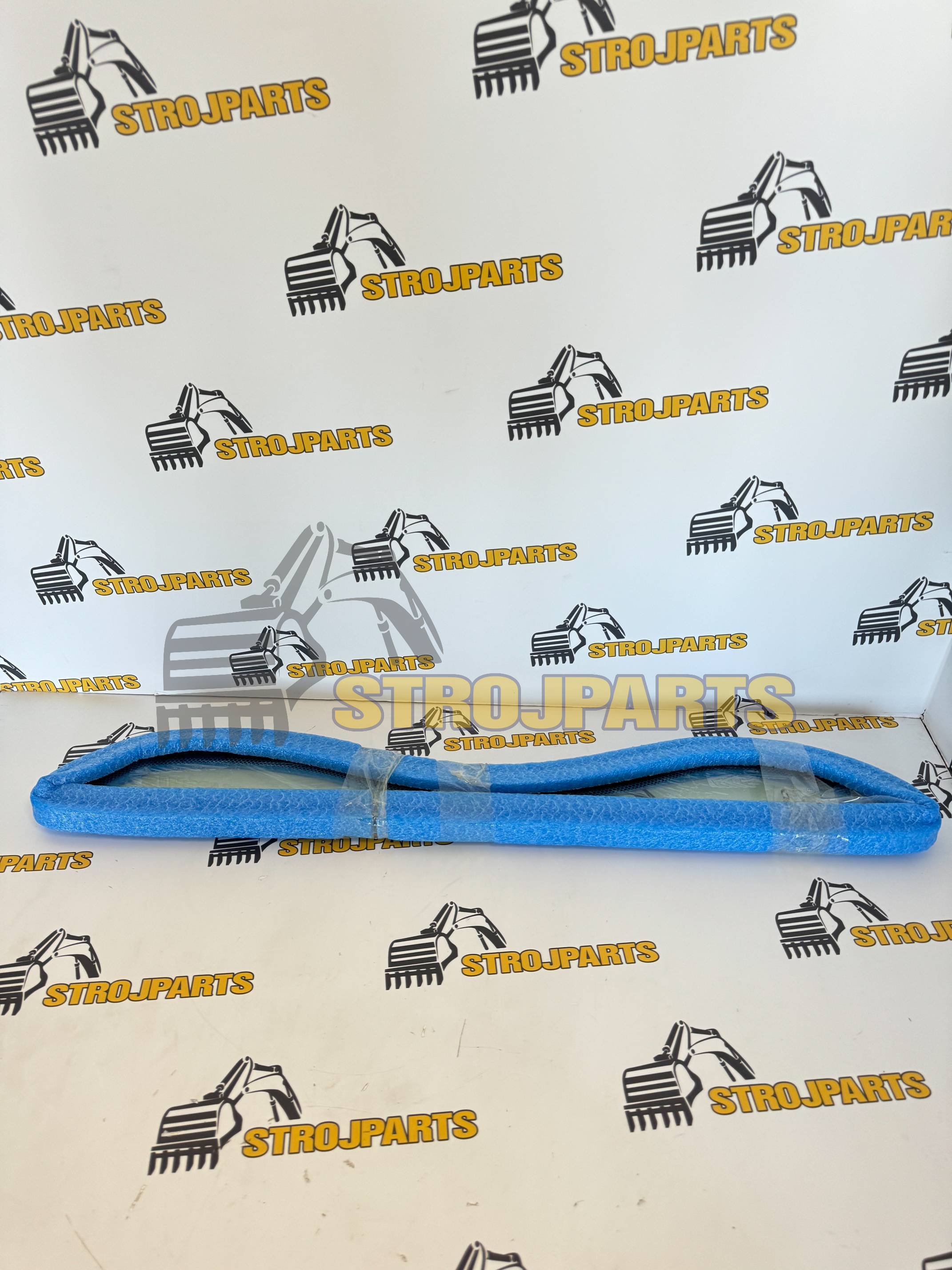 SKLO ČELNÍ PRAVÉ CAT