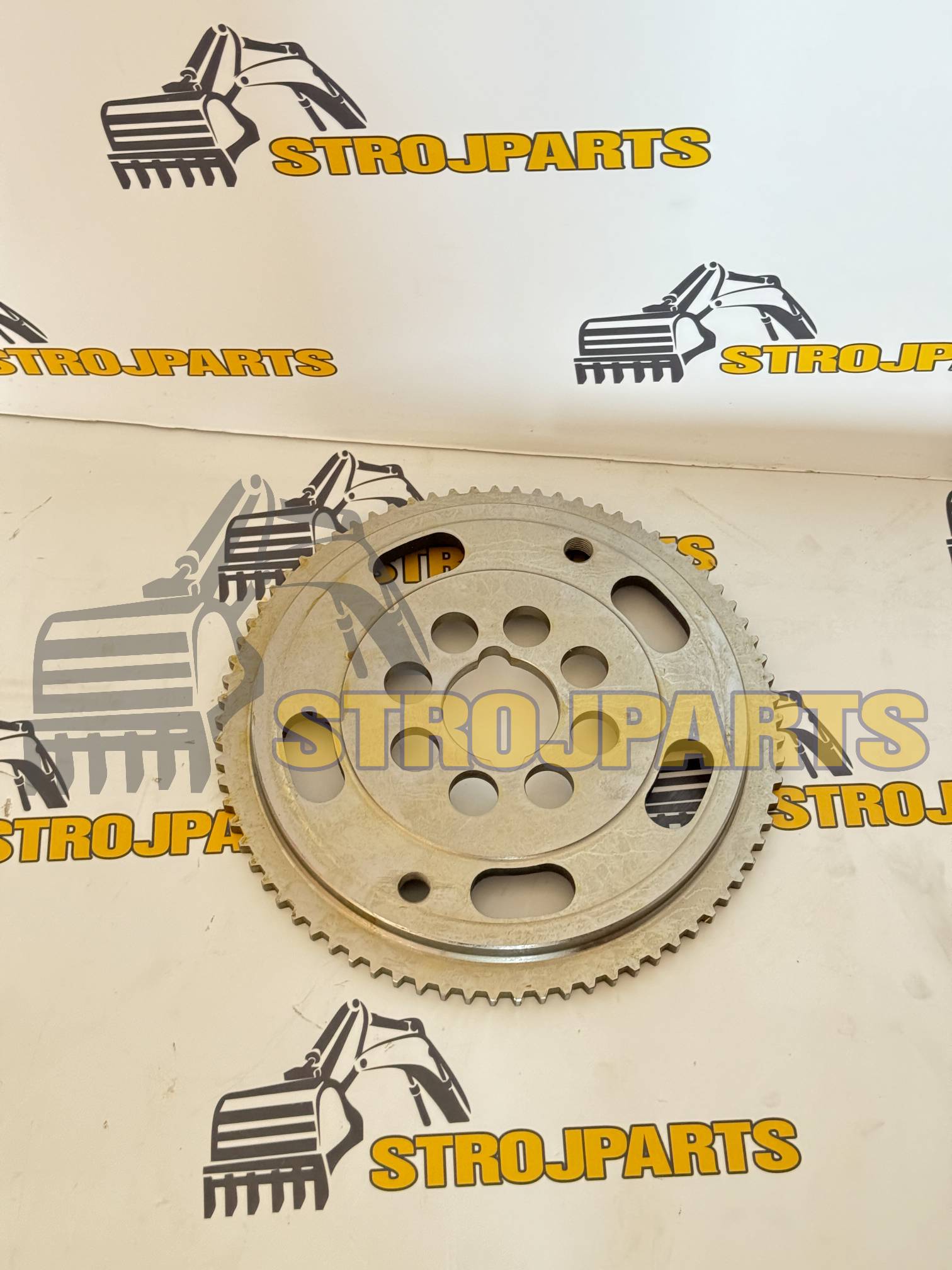 OZUBENÁ ROZETA NÁBOJE